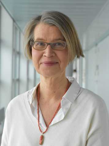 Prof. Julia Vorholt